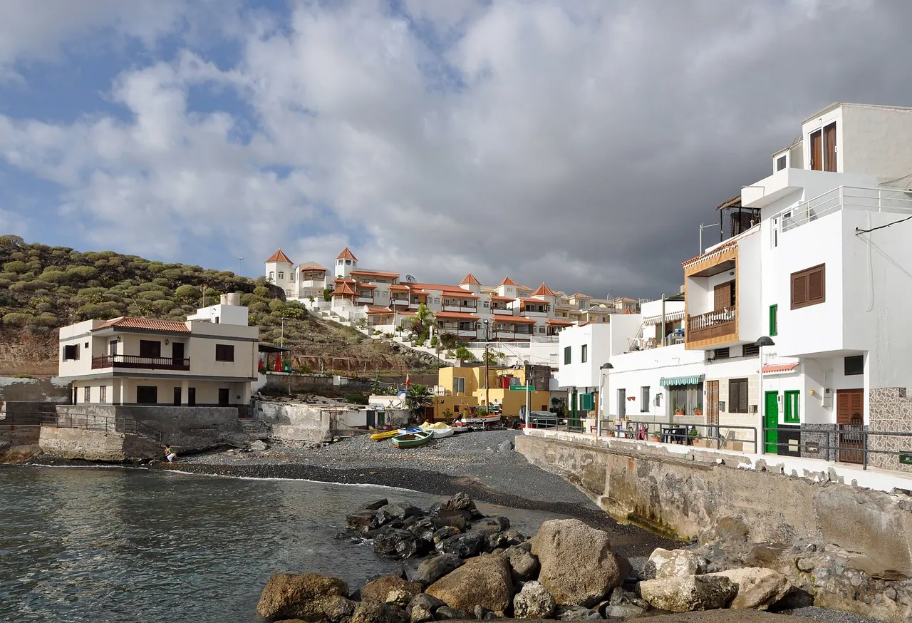 La Caleta – pláž a šnorchlovanie